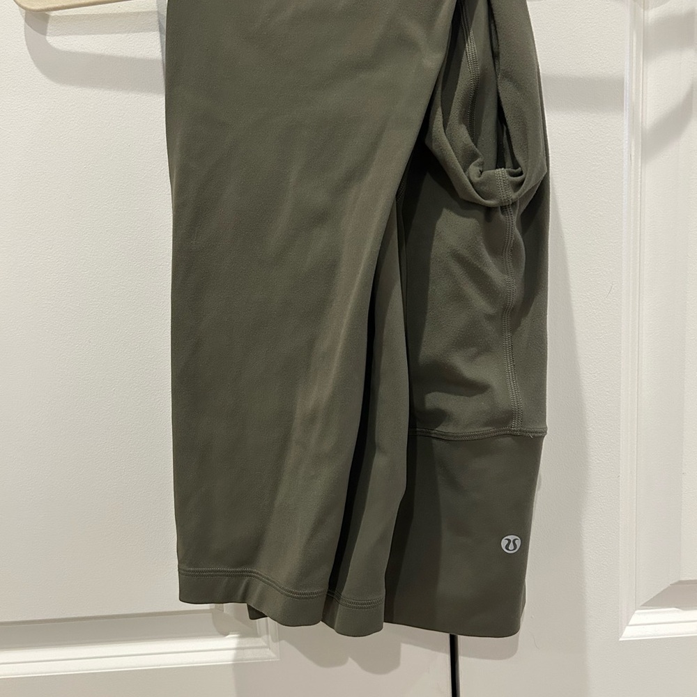 Lululemon Align Leggings in Army Green 25"